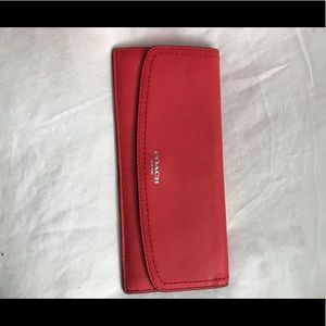 Coach wallet pink